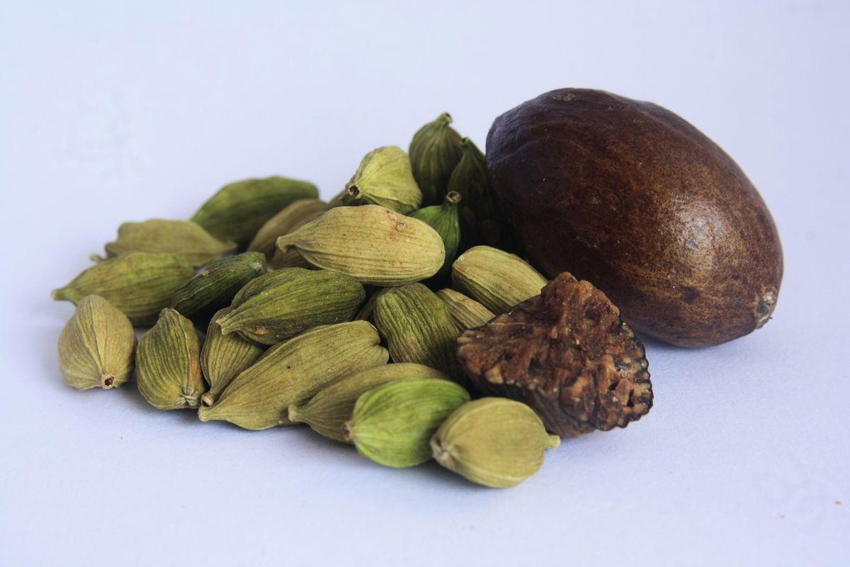 Cardamom is an ancient Ayurvedic herb, representing a balanced state of health and wellness.