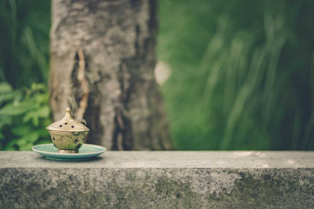 Mint incense creating a fresh atmosphere Mint incense has the effect of creating a fresh atmosphere for your room.