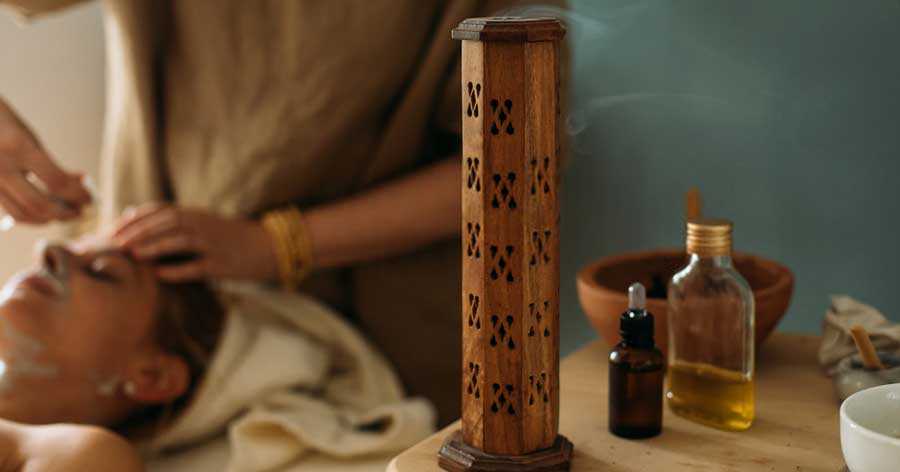 Dragon blood incense good for meditation and yoga Dragon blood incense good for meditation and yoga.