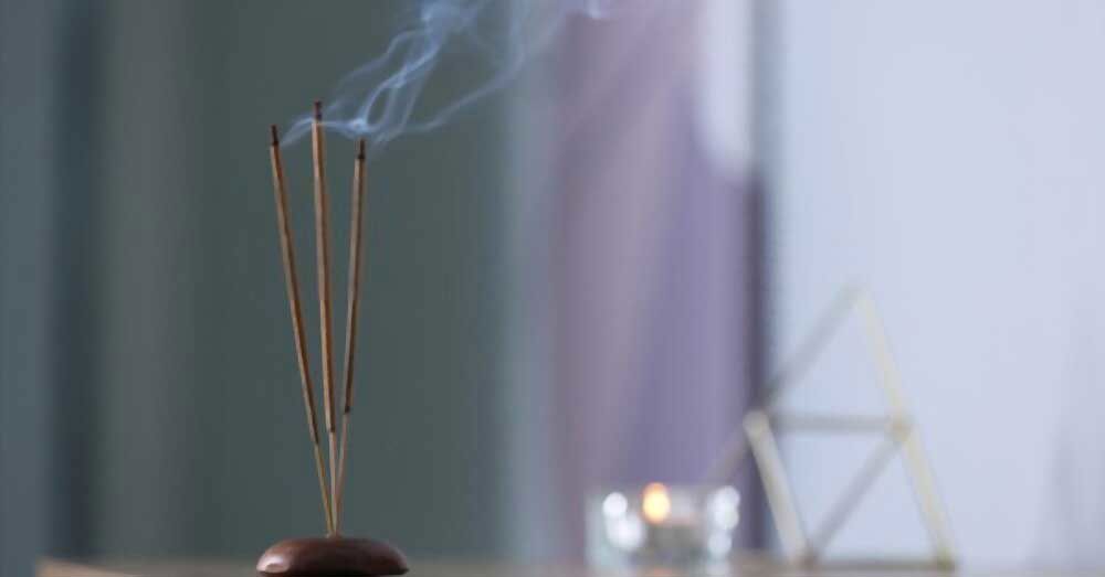 7 Best Natural Incense