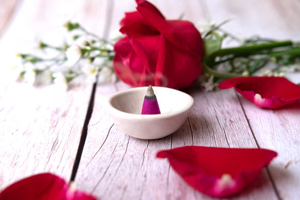 Rose incense is very suitable for gifts.