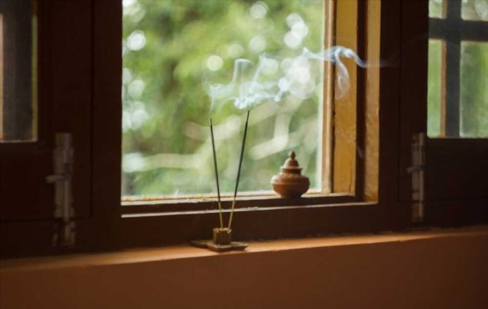 aroma of ginger Let the calming aroma of ginger fill your home and create a peaceful atmosphere.