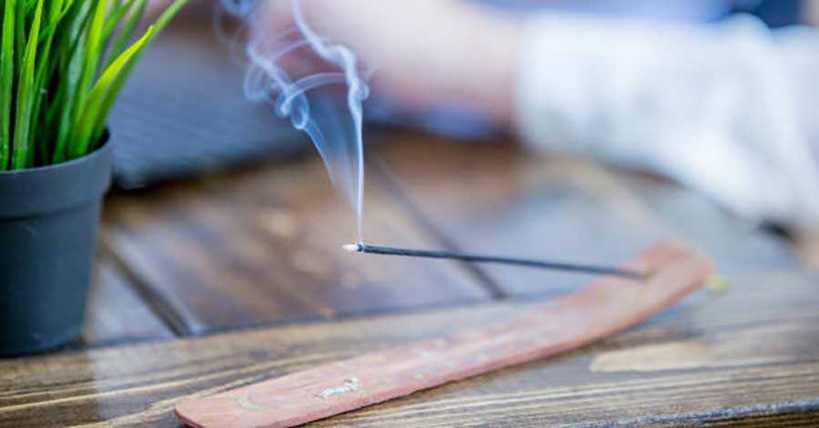 8 Amazing Benefits of Jasmine Incense for your Spiritual and Sleep