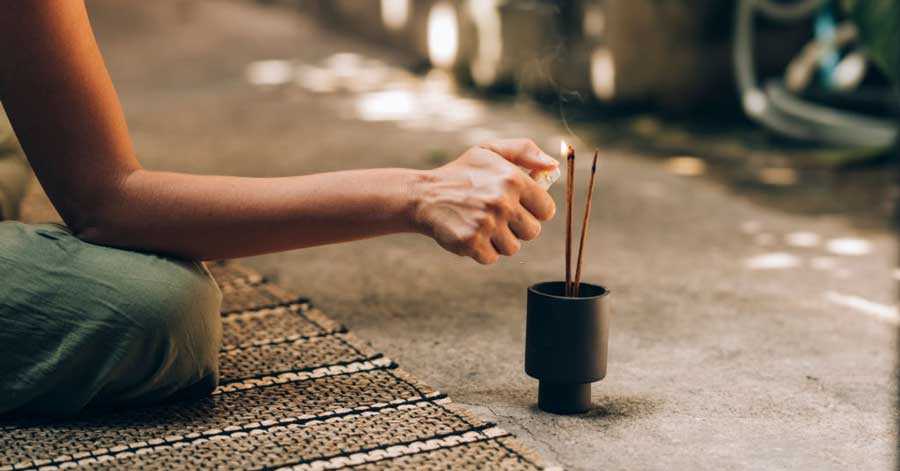 Jasmine incense used Jasmine incense should be used cautiously and responsibly