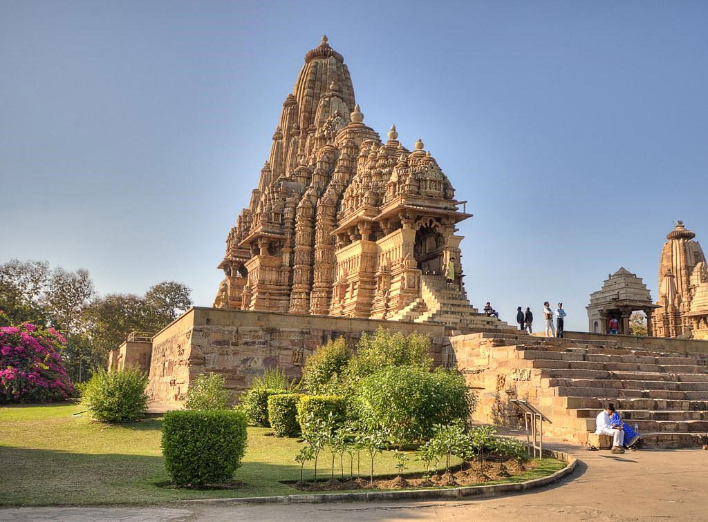 Many lotus motifs are found in the decoration of temples in the architectural complex of Kandariya Mahadeva.