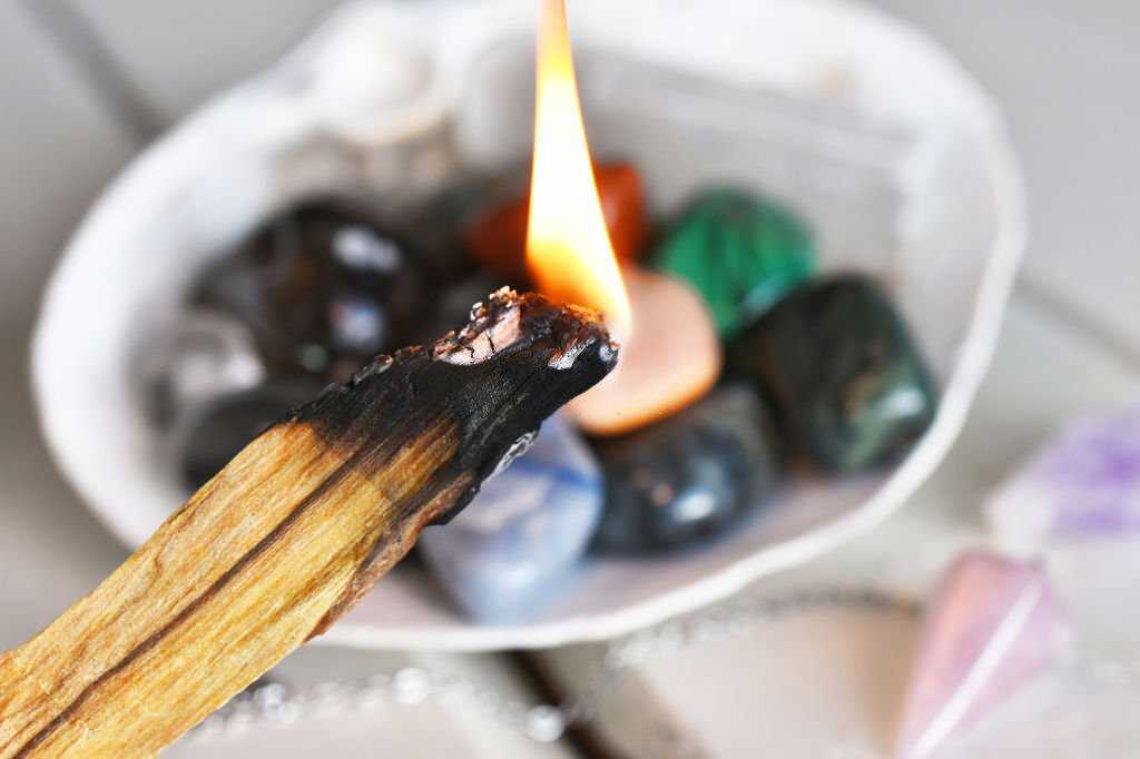Palo santo clean crystals Palo santo is also used to clean crystals.
