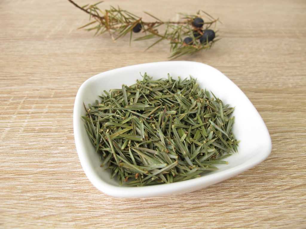 used Juniper incense Juniper incense can be used in many different forms and can also be combined with other herbs.