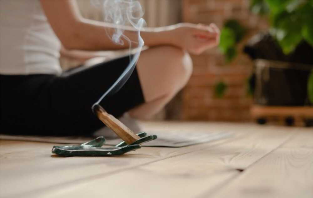 Palo santo - the perfect addition to your meditation and yoga practice